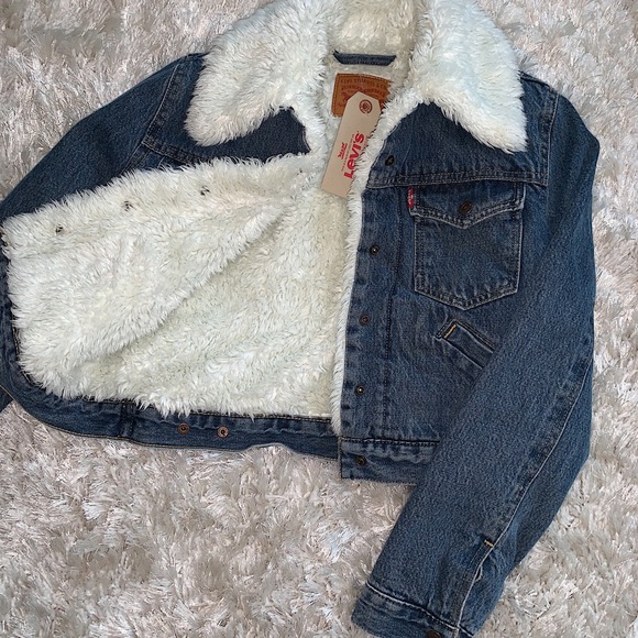 Levi’s vintage Sherpa fleece jean jacket (W Tags) - Picture 2 of 7